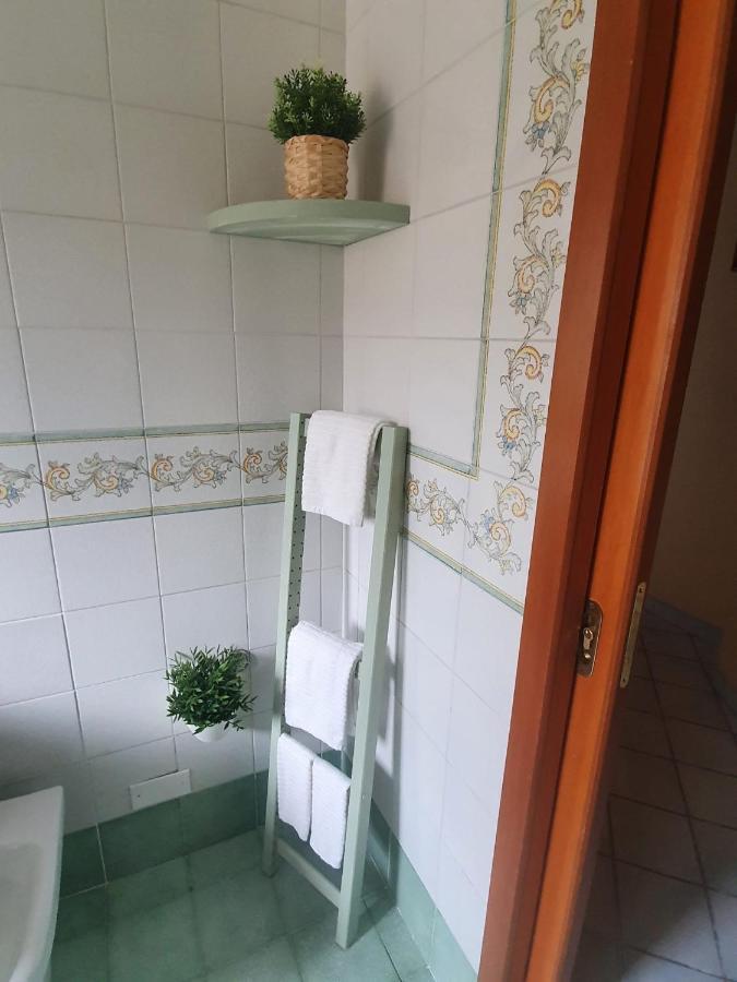 Bed and Breakfast La Finestra sul Mare Ischia Esterno foto