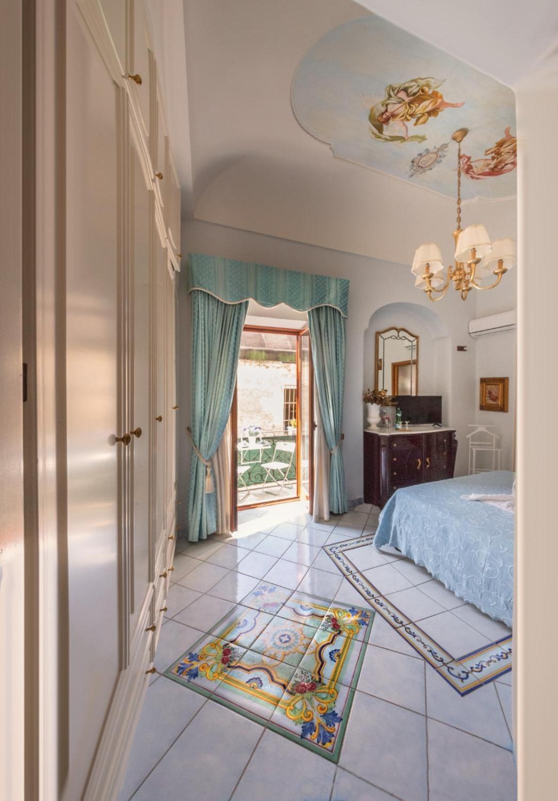 Bed and Breakfast La Finestra sul Mare Ischia Esterno foto
